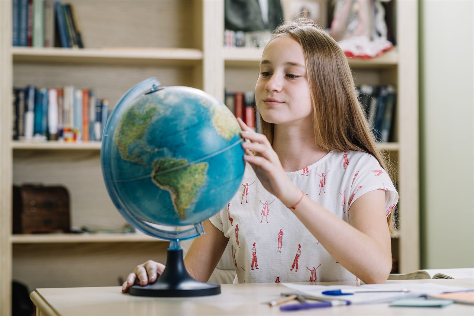 Děti se hravou formou učí o planetách a vesmíru